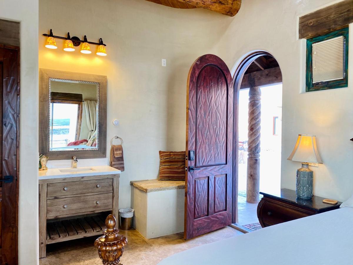 The Grand Hacienda Inn With Breakfast Abiquiu Экстерьер фото