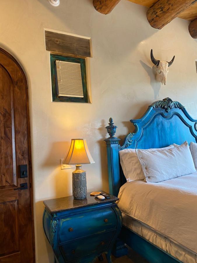 The Grand Hacienda Inn With Breakfast Abiquiu Экстерьер фото